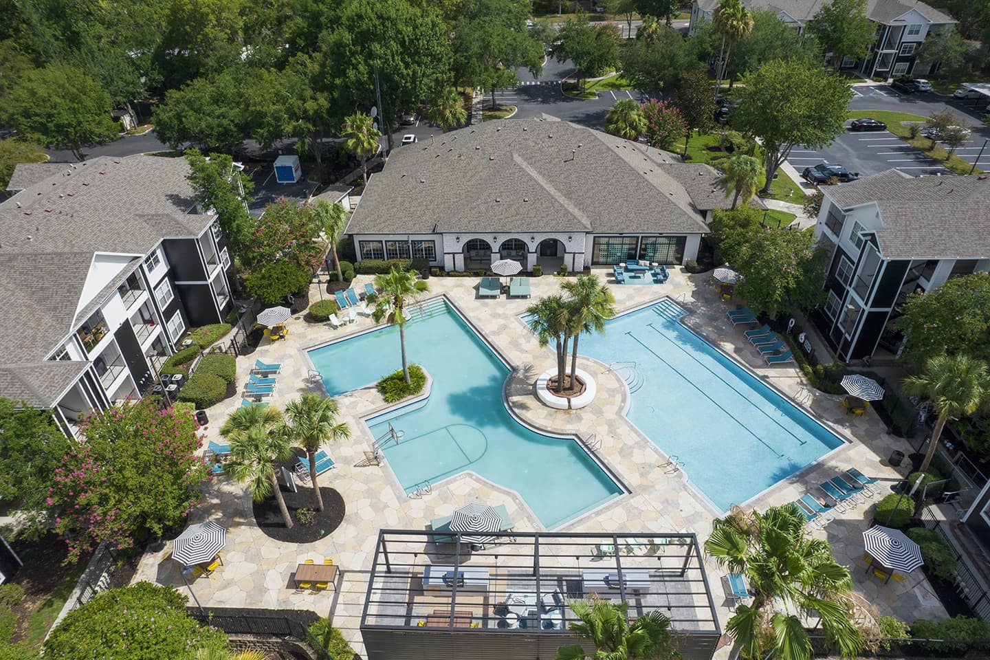 Exterior-03-On20-Gainesville-FL-6